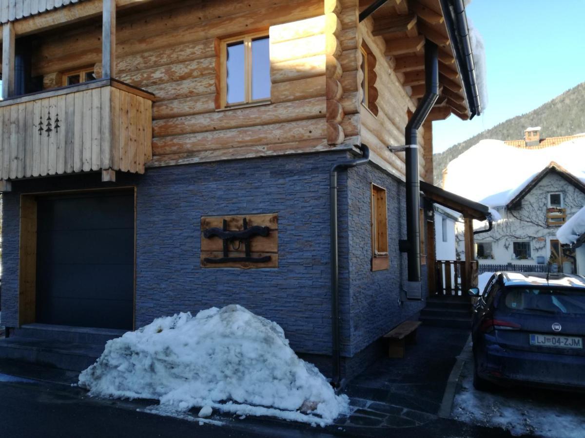 Les I Apartment